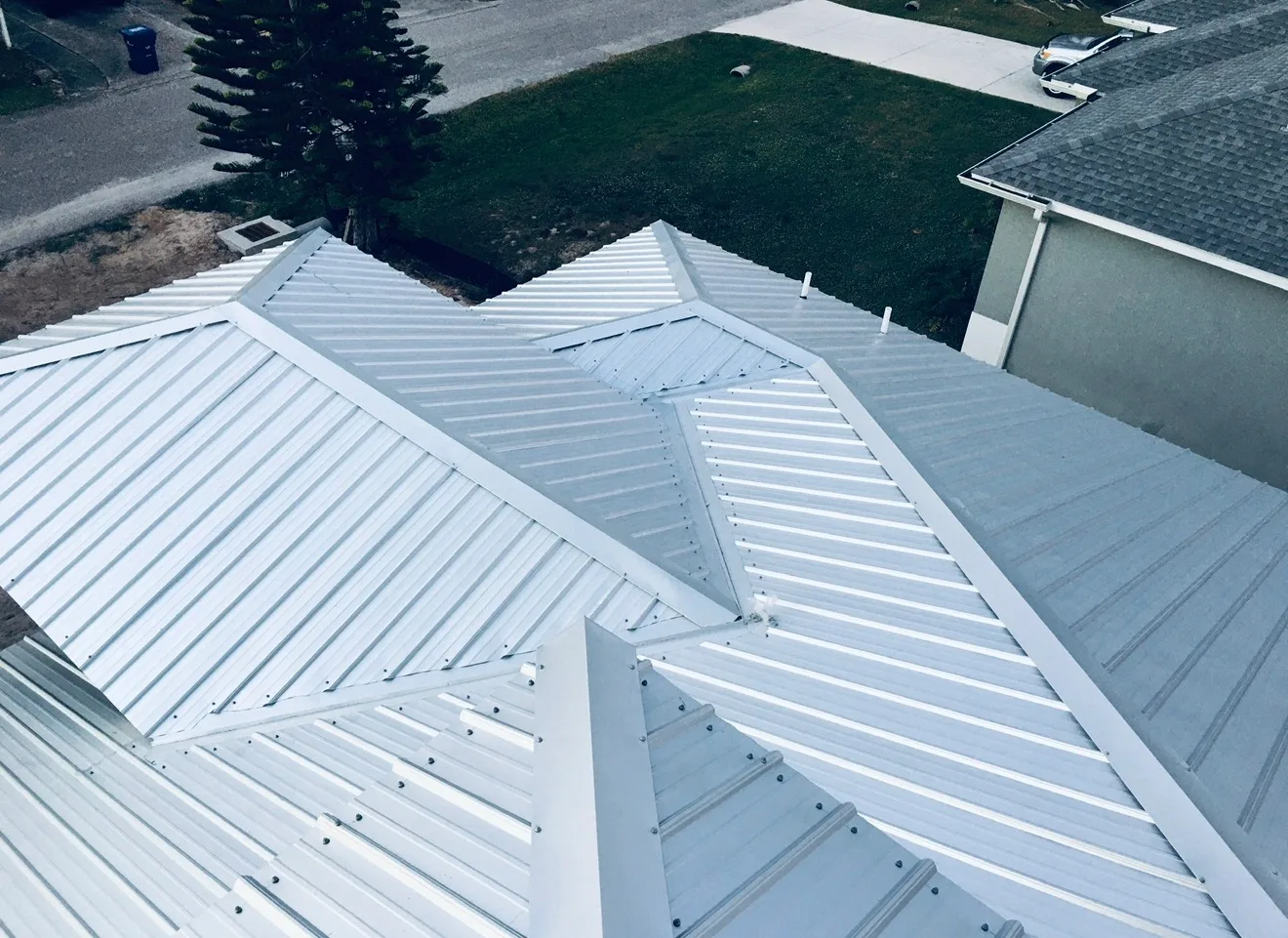 Modern standing seam metal roof project